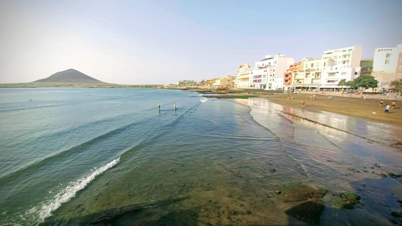 Alquilaencanarias-medano Tio Claudio Beachfront Apartment