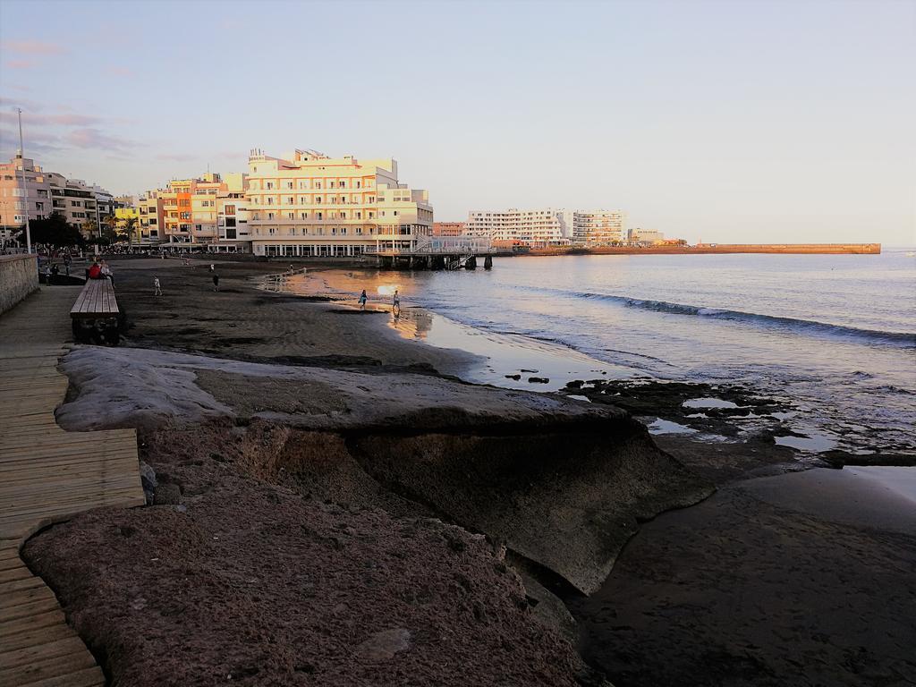 Alquilaencanarias-medano Tio Claudio Beachfront